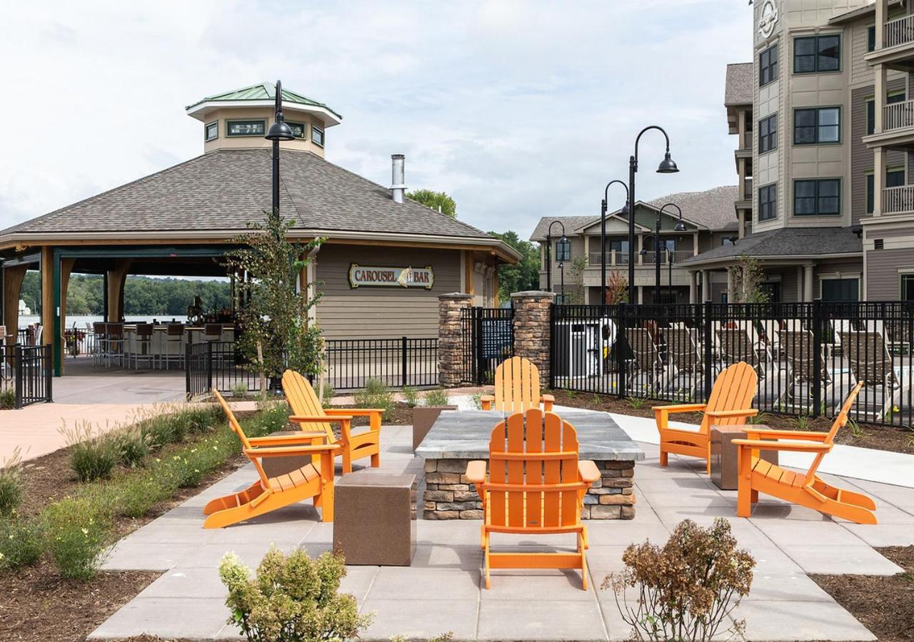 Chautauqua Harbor Hotel - Jamestown Celoron ภายนอก รูปภาพ